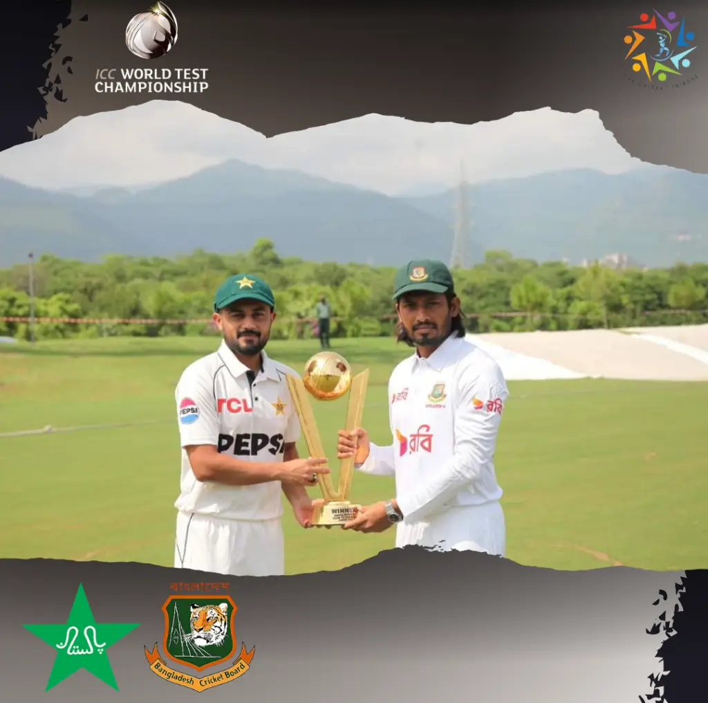 Saud Shakeel and Anamul Haque with Pak vs Ban Test Series Trophy