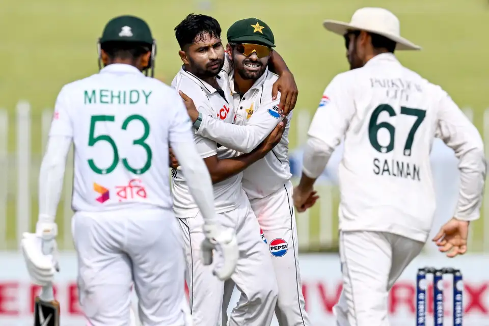 Khurram Shahzad and Muhammad Rizwan in 2nd Test Pak vs Ban